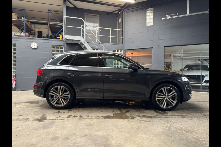 Audi Q5 2.0 TFSI Quattro PANO-HUD-TREKHAAK-CARPLAY