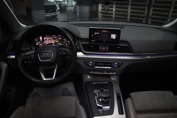 Audi Q5 2.0 TFSI Quattro PANO-HUD-TREKHAAK-CARPLAY