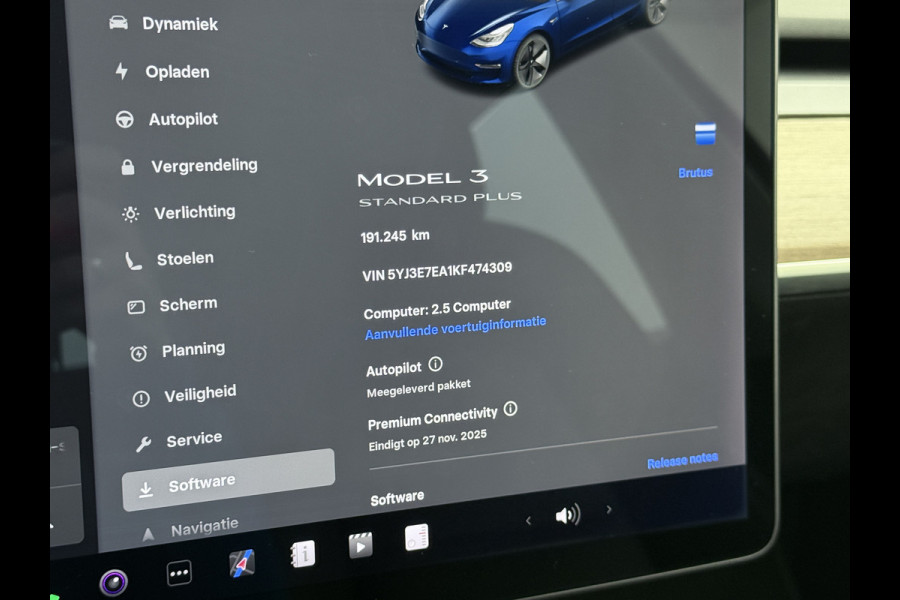 Tesla Model 3 RWD SR+ 325PK Lmv 18" AutoPilot FSD 2.5 Leder PanoDak Adaptive-Cruise Lmv Camera's Elektr.-Stuur+Stoelen+Spiegels+Geheugen+Easy- Navi LED Comfortstoelen ACC DAB Voorverwarmen interieur via App Keyless via Telefoonsleutel One-Pedal-Drive Origineel Nederlandse auto tot 11kw laden thuis! 1.584kg licht! Keurige auto!! 1000kg trekvermogen