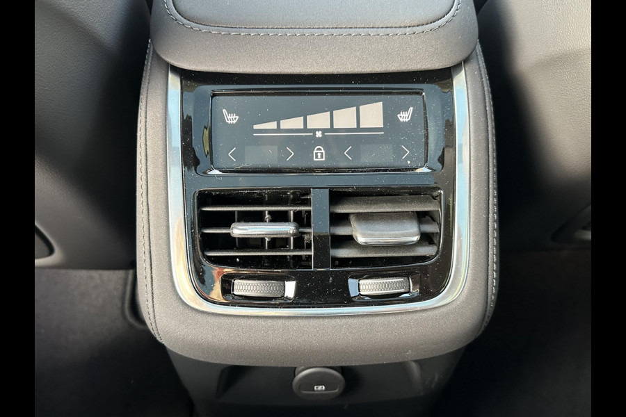 Volvo XC90 2.0 T8 Plug-in hybrid AWD Plus Dark 1000KM| VOL OPTIES!|FABRIEKSGARANTIE T/M 09-2027|  PANO| MEM. STOELEN| STOEL/ STUURVERW.| 360 CAMERA| DODE HOEK | ACHTERBANK VERWARMD|