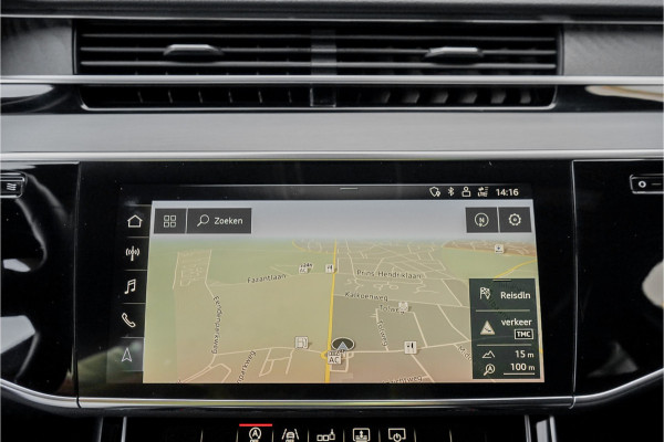Audi A8 55 TFSI Quattro ProLine Plus B&O Matrix Schuifdak 4Wielsturing 20"