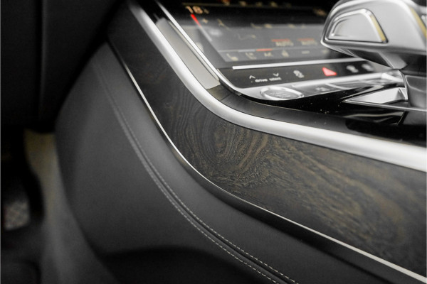 Audi A8 55 TFSI Quattro ProLine Plus B&O Matrix Schuifdak 4Wielsturing 20"