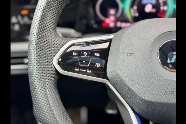 Volkswagen Golf 1.4 eHybrid GTE Memory/Leer/Matrix/HuD/Pano
