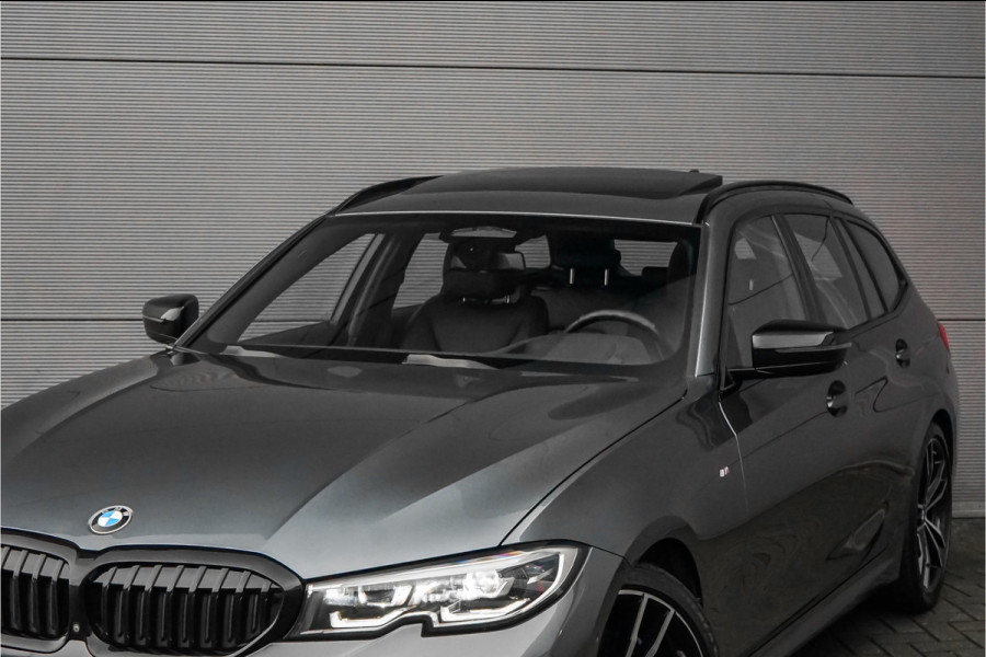 BMW 3 Serie Touring 330i M-Sport Pano Leder H/K Trekhaak 19"