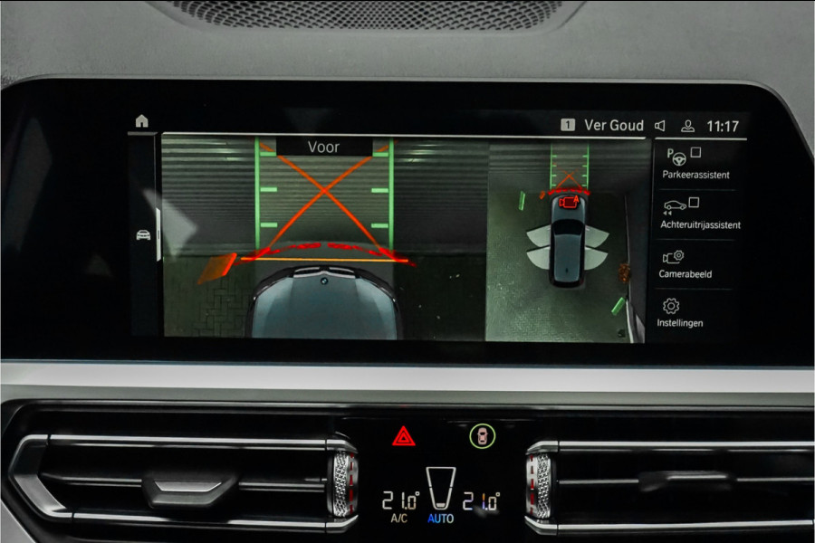 BMW 3 Serie Touring 330i M-Sport Pano Leder H/K Trekhaak 19"