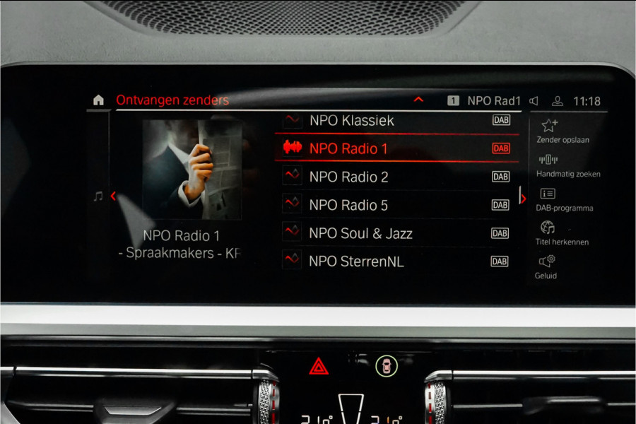 BMW 3 Serie Touring 330i M-Sport Pano Leder H/K Trekhaak 19"