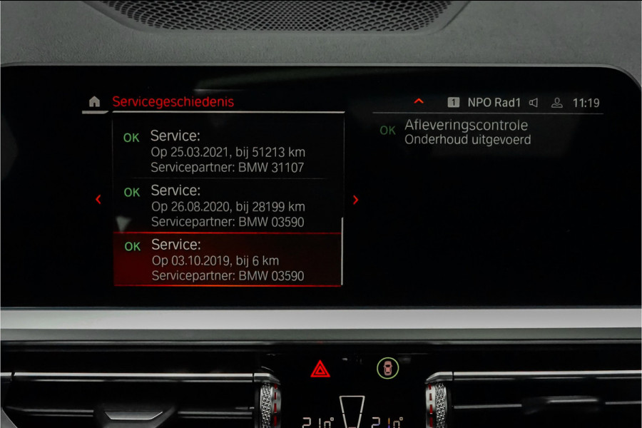 BMW 3 Serie Touring 330i M-Sport Pano Leder H/K Trekhaak 19"