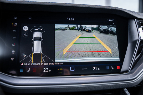 Volkswagen Touareg 3.0 TSi eHybrid 4MOTION R - Panorama | Stoelkoeling & Massage | Luchtvering