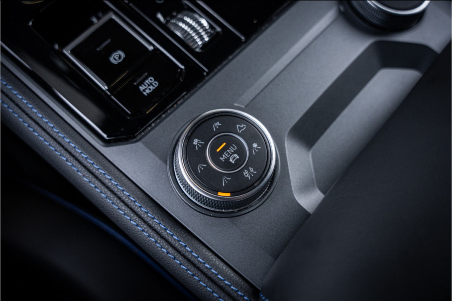 Volkswagen Touareg 3.0 TSi eHybrid 4MOTION R - Panorama | Stoelkoeling & Massage | Luchtvering