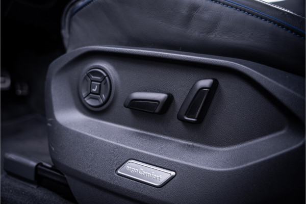 Volkswagen Touareg 3.0 TSi eHybrid 4MOTION R - Panorama | Stoelkoeling & Massage | Luchtvering