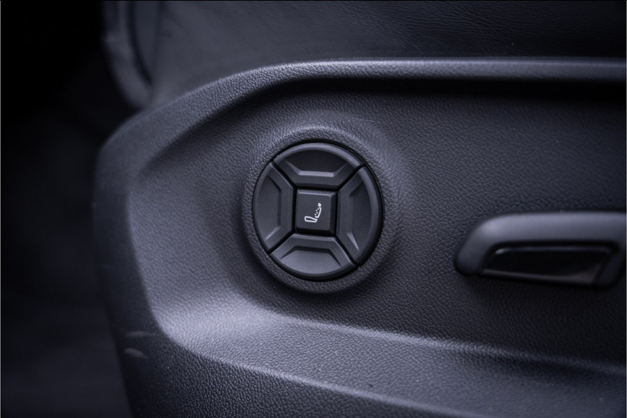 Volkswagen Touareg 3.0 TSi eHybrid 4MOTION R - Panorama | Stoelkoeling & Massage | Luchtvering