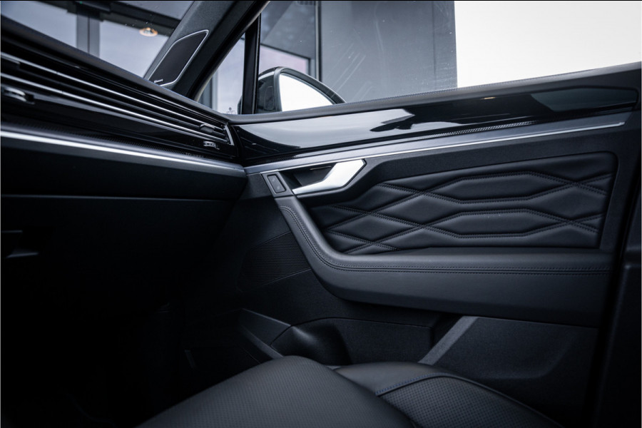 Volkswagen Touareg 3.0 TSi eHybrid 4MOTION R - Panorama | Stoelkoeling & Massage | Luchtvering