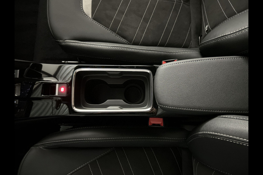 Opel Mokka Electric Ultimate 50 kWh Topstaat zeer sportieve Mokka! |   Multimedia | Navi Pro | Zwart dak en motorkap!