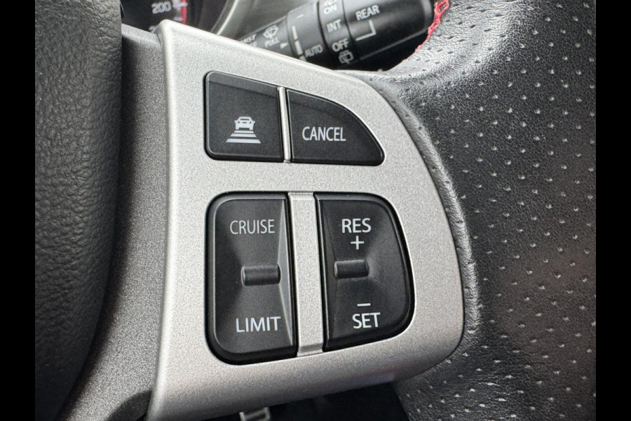 Suzuki Vitara 1.4 S Boosterjet Adaptive cruise Climate control Stoelverwarming Apple / Android Navigatie Achteruitrijcamera