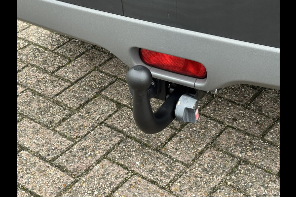 Suzuki Vitara 1.4 S Boosterjet Adaptive cruise Climate control Stoelverwarming Apple / Android Navigatie Achteruitrijcamera