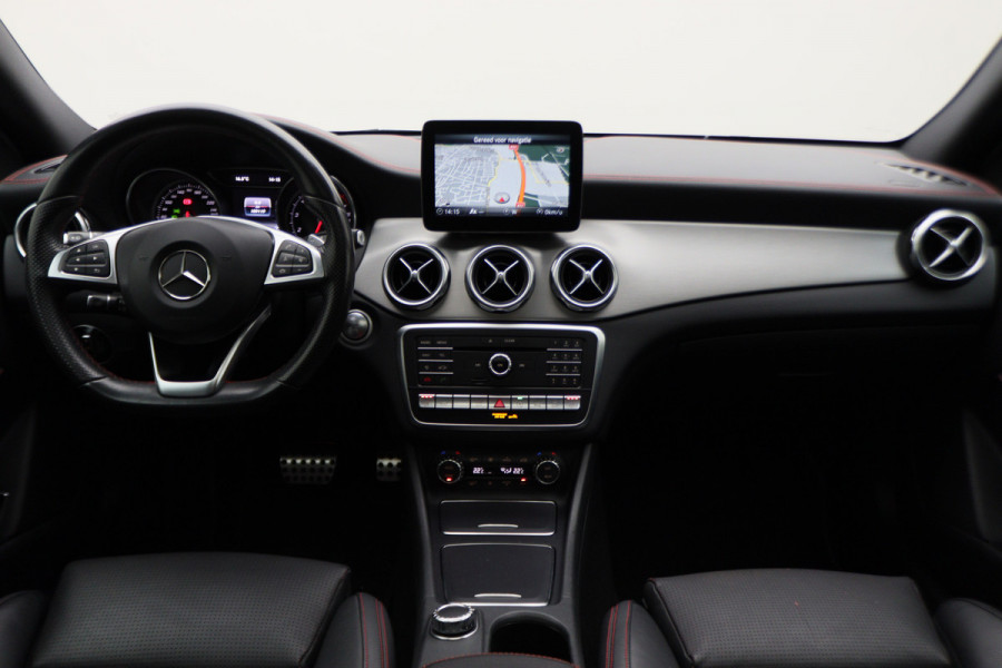 Mercedes-Benz GLA 250 4Matic Panoramadak, Memory Stoelen, Camera