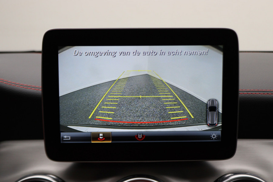 Mercedes-Benz GLA 250 4Matic Panoramadak, Memory Stoelen, Camera