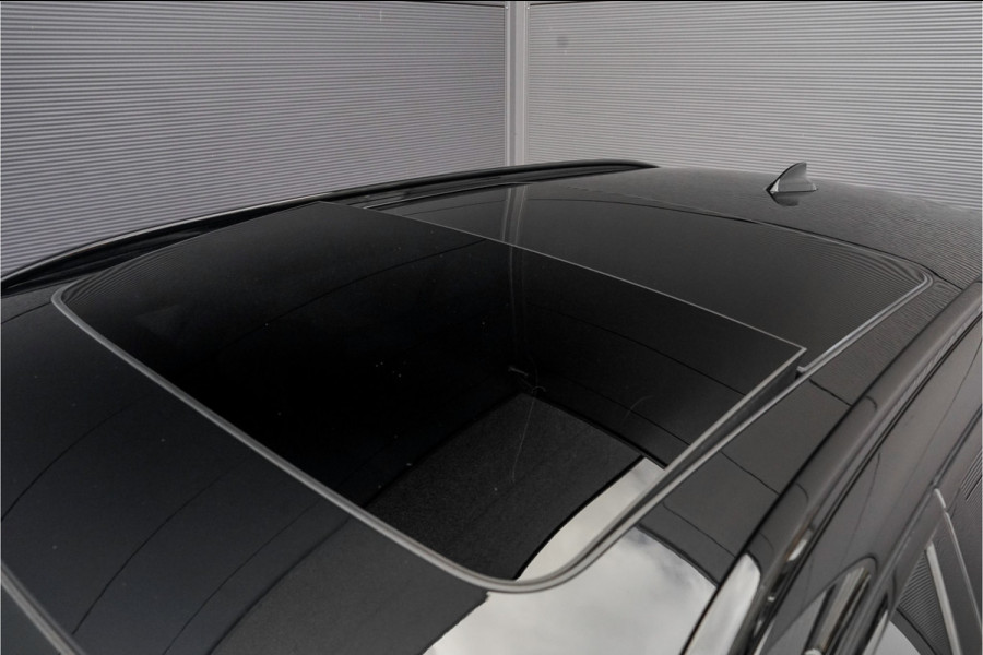 BMW 5 Serie Touring 530i High Ex M-Sport Pano HUD Camera Memory Seats