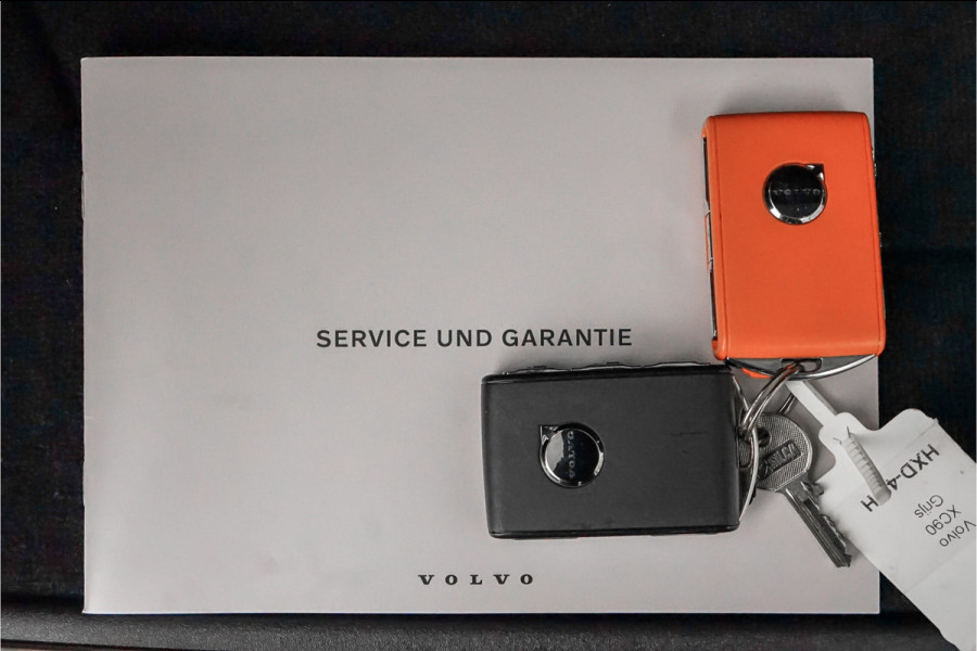 Volvo XC90 2.0 T8 Recharge AWD 7-Pers Facelift 360° Luchtvering Matrix Keyless