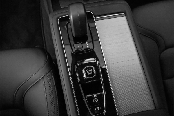 Volvo XC90 2.0 T8 Recharge AWD 7-Pers Facelift 360° Luchtvering Matrix Keyless