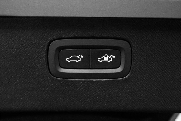 Volvo XC90 2.0 T8 Recharge AWD 7-Pers Facelift 360° Luchtvering Matrix Keyless