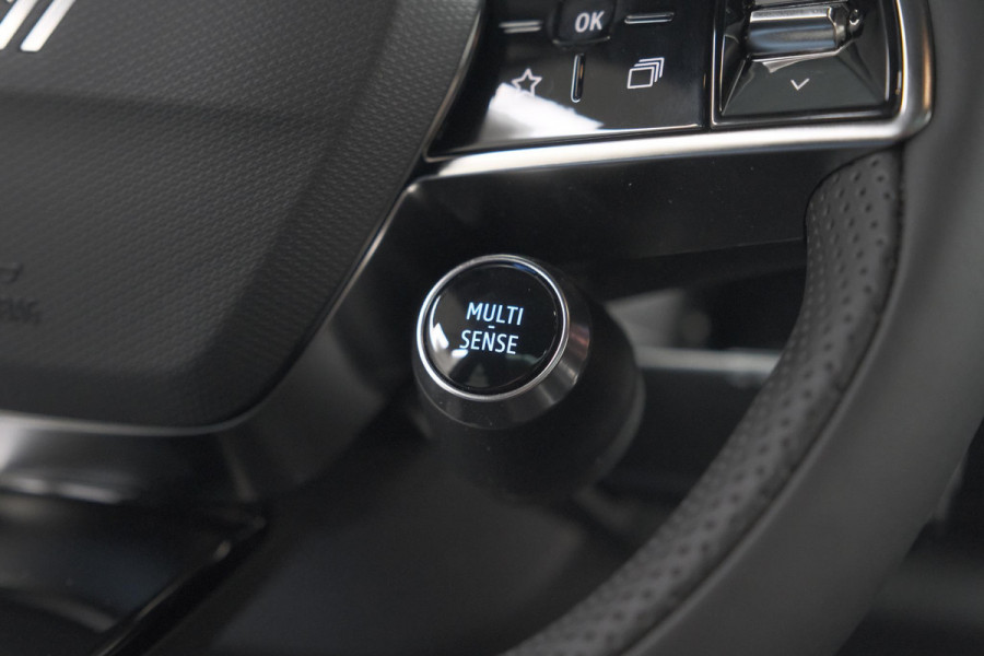 Renault Espace E-Tech full hybrid 200 techno 7p. | Camera | Adaptieve Cruise Control | Elektrische Kofferklep