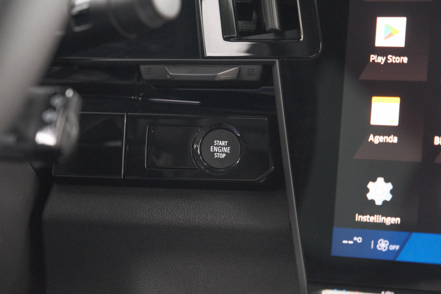 Renault Espace E-Tech full hybrid 200 techno 7p. | Camera | Adaptieve Cruise Control | Elektrische Kofferklep