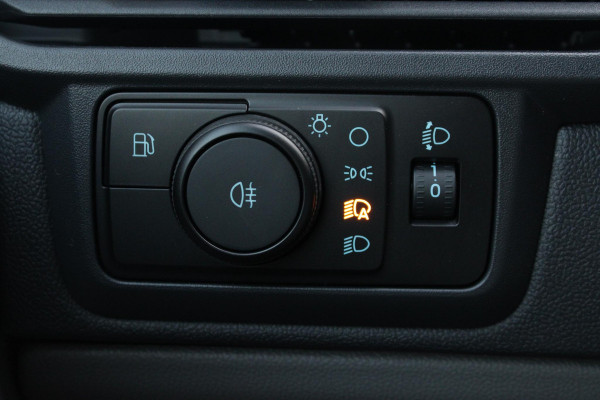 Ford Transit Custom 340 2.5 PHEV L2H1 Trend Kombi |  Prijs is incl. BTW incl. BPM | 9- PERSOONS | Excl. BTW incl. BPM kost deze Custom 45.062,- | Privacy Glass |