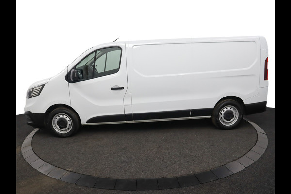 Renault Trafic 2.0 dCi 130 T30 L2H1 Luxe Excl. BTW Airco - Cruise Control - Bluetooth - Trekhaak - Parkeersensor Achter - Zijschuifdeur Rechts - 12 Maanden BOVAG Garantie