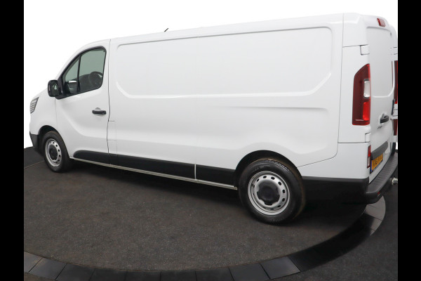 Renault Trafic 2.0 dCi 130 T30 L2H1 Luxe Excl. BTW Airco - Cruise Control - Bluetooth - Trekhaak - Parkeersensor Achter - Zijschuifdeur Rechts - 12 Maanden BOVAG Garantie