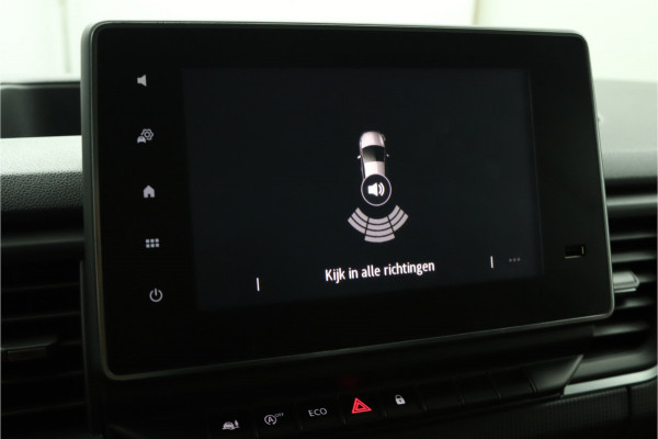 Renault Trafic 2.0 dCi 130 T30 L2H1 Luxe Excl. BTW Airco - Cruise Control - Bluetooth - Trekhaak - Parkeersensor Achter - Zijschuifdeur Rechts - 12 Maanden BOVAG Garantie