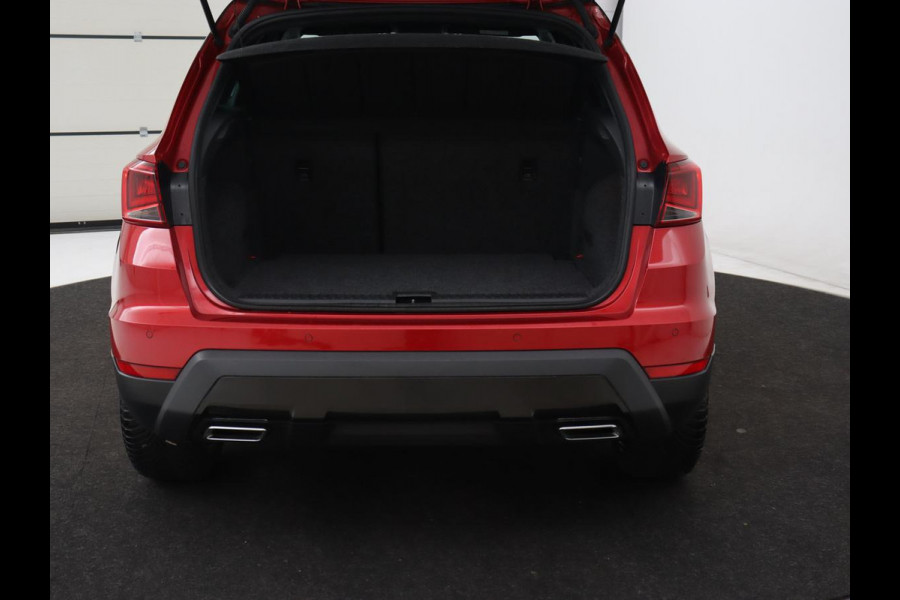 Seat Arona 1.0 TSI FR Intens | 87.800km NAP | Full LED | Virtual Cockpit | Beats Pack | Camera | Carplay | 18'' | Dodehoek detectie | Adaptive cruise | Parkeerhulp | Climate control | Navigatie | Keyless