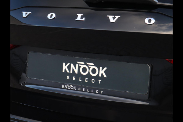 Volvo V60 2.0 T8 Plug-in hybrid AWD Ultimate Bright Automaat / Navigatiesysteem / Panoramadak / Trekhaak / Head-Up Display / Leder / Harman Kardon / Stoelverwarming / Achteruitrijcamera / Extra Getint Glas