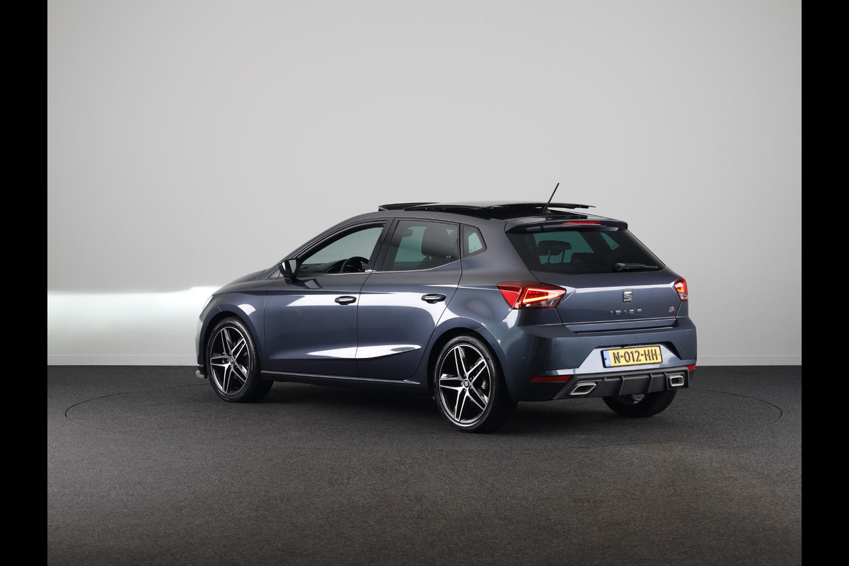 Seat Ibiza 1.0 TSI FR Business Intense Plus 115pk | Virtual Cockpit | 17 inch lichtmetalen velgen | Apple Carplay / Android auto | Climatronic
