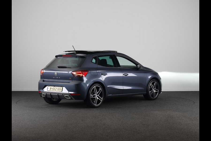 Seat Ibiza 1.0 TSI FR Business Intense Plus 115pk | Virtual Cockpit | 17 inch lichtmetalen velgen | Apple Carplay / Android auto | Climatronic