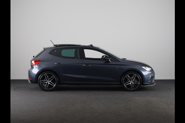 Seat Ibiza 1.0 TSI FR Business Intense Plus 115pk | Virtual Cockpit | 17 inch lichtmetalen velgen | Apple Carplay / Android auto | Climatronic