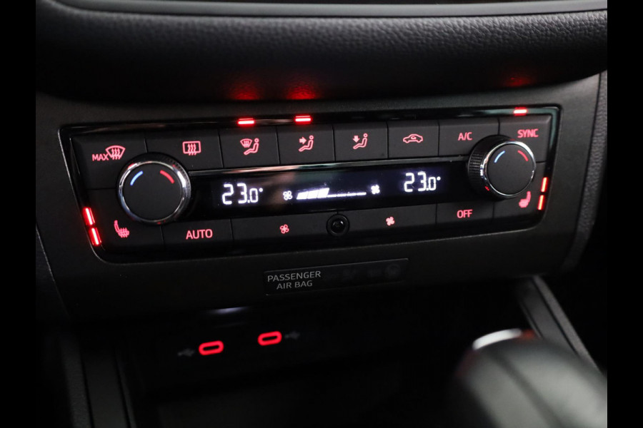 Seat Ibiza 1.0 TSI FR Business Intense Plus 115pk | Virtual Cockpit | 17 inch lichtmetalen velgen | Apple Carplay / Android auto | Climatronic