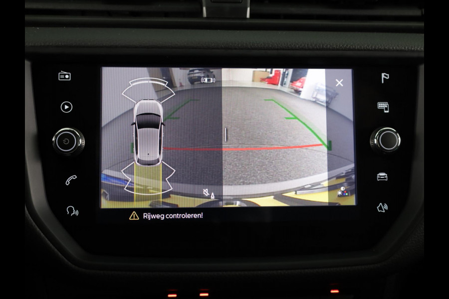 Seat Ibiza 1.0 TSI FR Business Intense Plus 115pk | Virtual Cockpit | 17 inch lichtmetalen velgen | Apple Carplay / Android auto | Climatronic