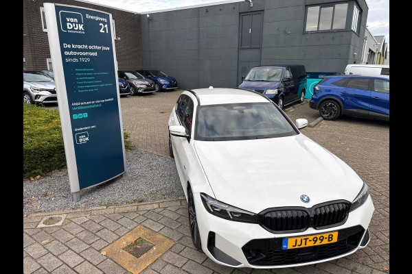 BMW 3 Serie Touring 320e Touring M-Sport PRO PHEV