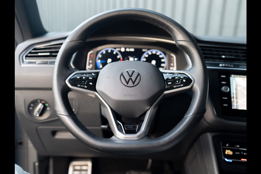 Volkswagen Tiguan 1.5 TSI R-Line Business+ | Side Assist | Keyless | 20'' | Camera | Elk. A-klep | IQ Light | Prijs Rijklaar!!