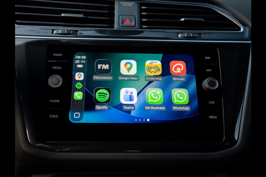 Volkswagen Tiguan 1.5 TSI R-Line Business+ | Side Assist | Keyless | 20'' | Camera | Elk. A-klep | IQ Light | Prijs Rijklaar!!