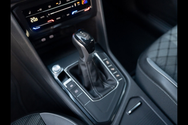 Volkswagen Tiguan 1.5 TSI R-Line Business+ | Side Assist | Keyless | 20'' | Camera | Elk. A-klep | IQ Light | Prijs Rijklaar!!