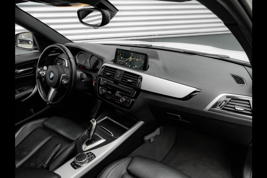 BMW 1-serie 118i M-Sport - Dak - Harman Kardon - ACC - Navi Prof - Shadow Edition