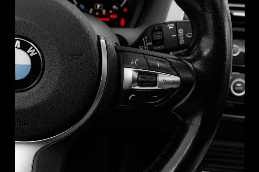 BMW 1-serie 118i M-Sport - Dak - Harman Kardon - ACC - Navi Prof - Shadow Edition