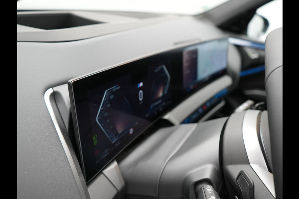 BMW X3 30e xDrive M Sport PRO Plug In Hybrid 299pk PHEV | Trekhaak af Fabriek | Adaptive Cruise | 21" L.M | | Lederen Sportstoelen Memory & Ventilatie | Head Up | 360 Camera | Harman Kardon |