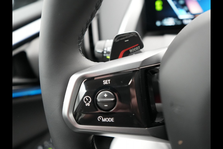 BMW X3 30e xDrive M Sport PRO Plug In Hybrid 299pk PHEV | Trekhaak af Fabriek | Adaptive Cruise | 21" L.M | | Lederen Sportstoelen Memory & Ventilatie | Head Up | 360 Camera | Harman Kardon |