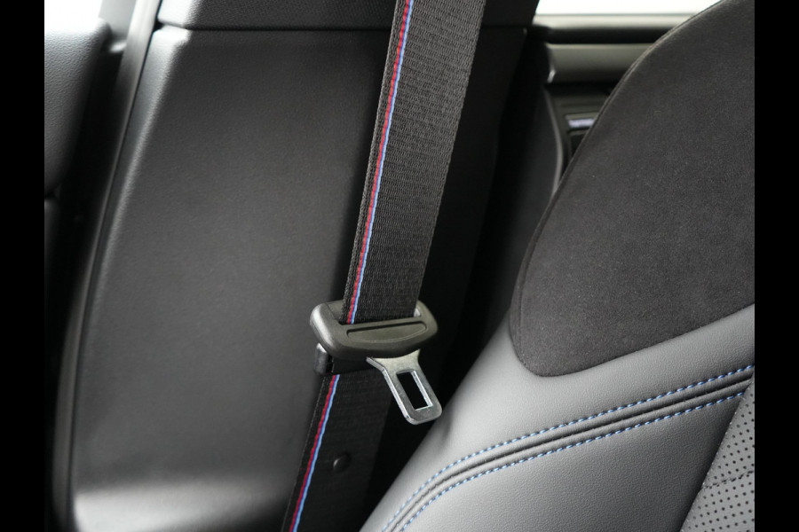 BMW X3 30e xDrive M Sport PRO Plug In Hybrid 299pk PHEV | Trekhaak af Fabriek | Adaptive Cruise | 21" L.M | | Lederen Sportstoelen Memory & Ventilatie | Head Up | 360 Camera | Harman Kardon |