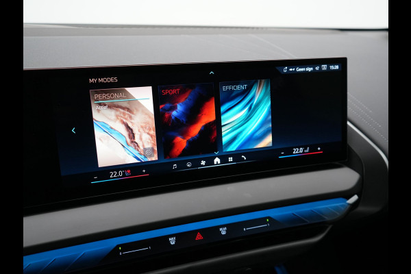 BMW X3 30e xDrive M Sport PRO Plug In Hybrid 299pk PHEV | Trekhaak af Fabriek | Adaptive Cruise | 21" L.M | | Lederen Sportstoelen Memory & Ventilatie | Head Up | 360 Camera | Harman Kardon |