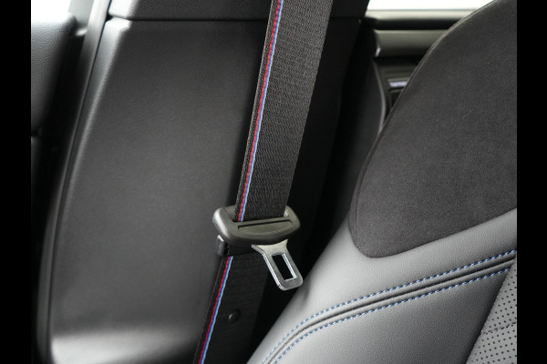 BMW X3 30e xDrive M Sport PRO Plug In Hybrid 299pk PHEV | Trekhaak af Fabriek | Adaptive Cruise | 21" L.M | | Lederen Sportstoelen Memory & Ventilatie | Head Up | 360 Camera | Harman Kardon |