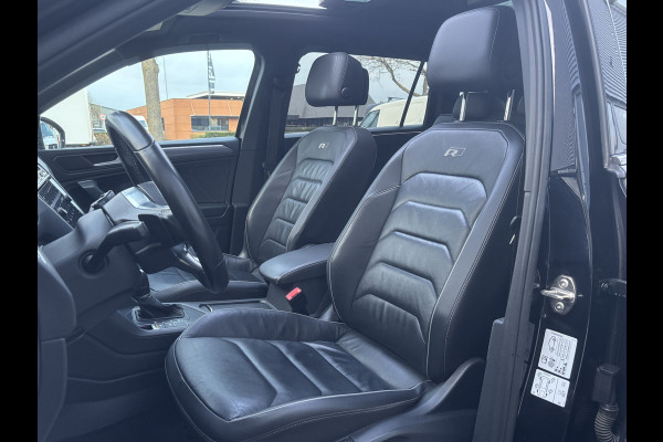 Volkswagen Tiguan Allspace 1.5 TSI Highline Business R 7p. | Pano | Leer | Trekhaak | 360 Camera | Stoelverwarming